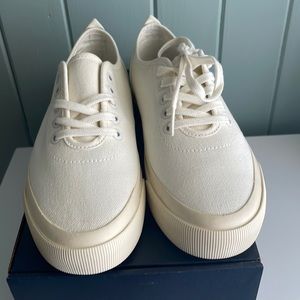 Brand new Everlane Forever sneakers